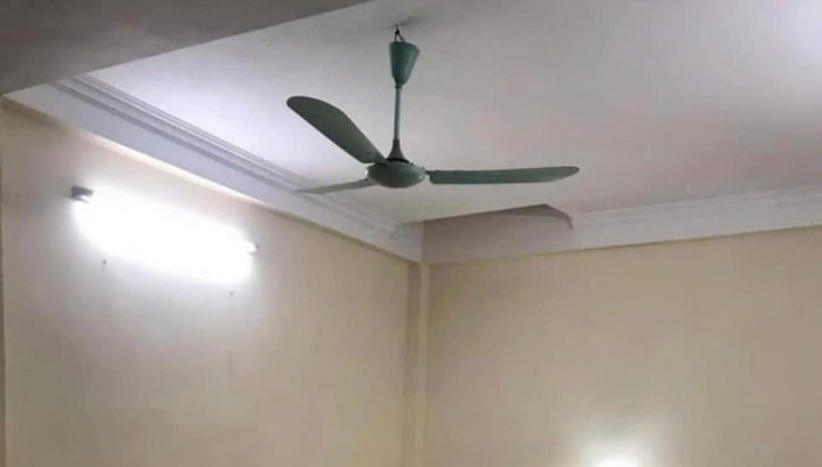 Cho thuê nhà Ở NHÓM 6N, KD ONL, HỘ GĐ nhà ngõ ô tô Lương Khánh Thiện, DT 45m2 - 5tầng - 5P 20 triệu